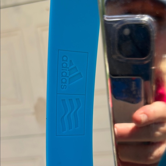 Adidas Sporty Blue and Silver Silicone Golf Belt - Picture 2 of 3